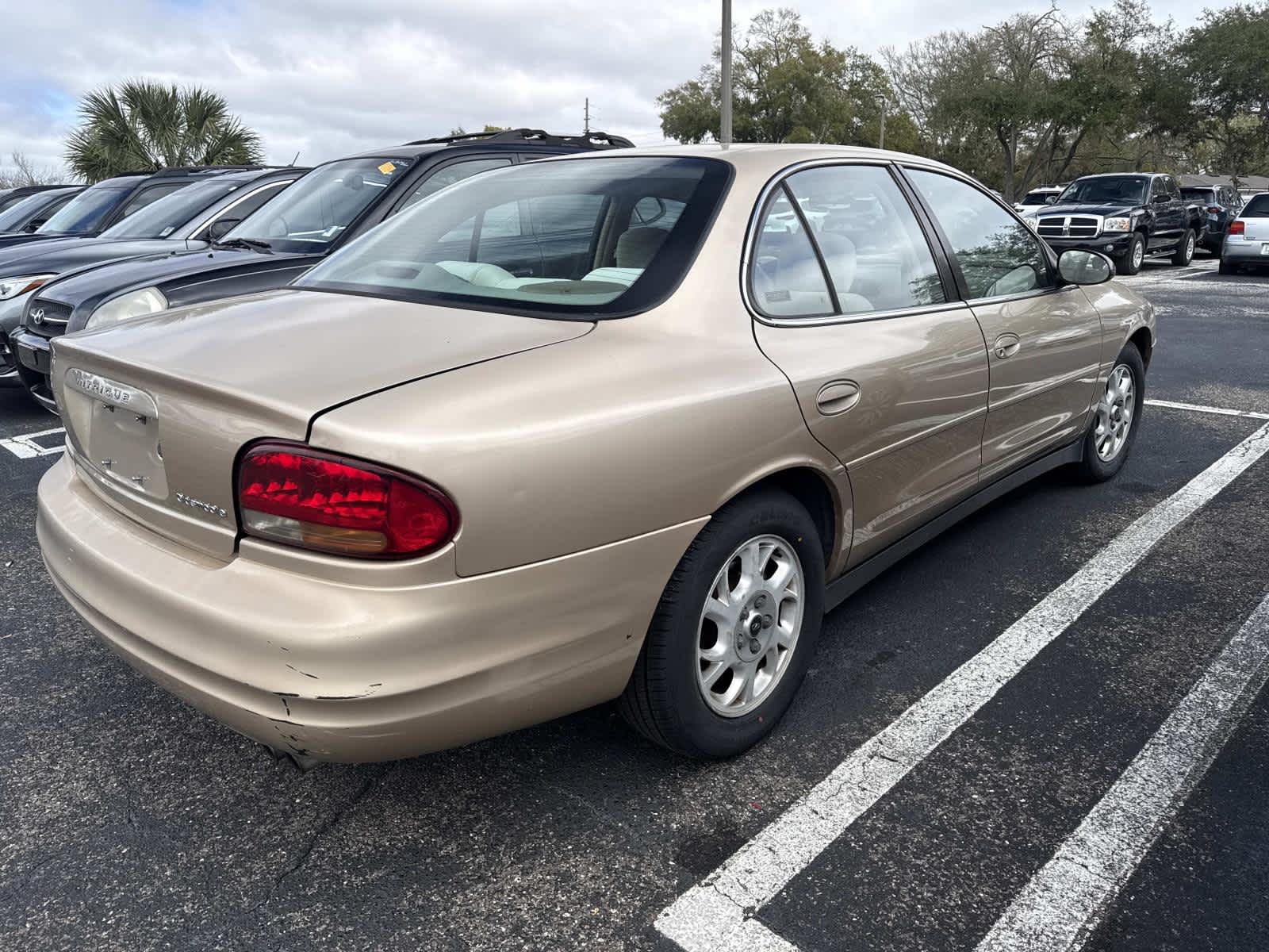 2001 Oldsmobile Intrigue GX