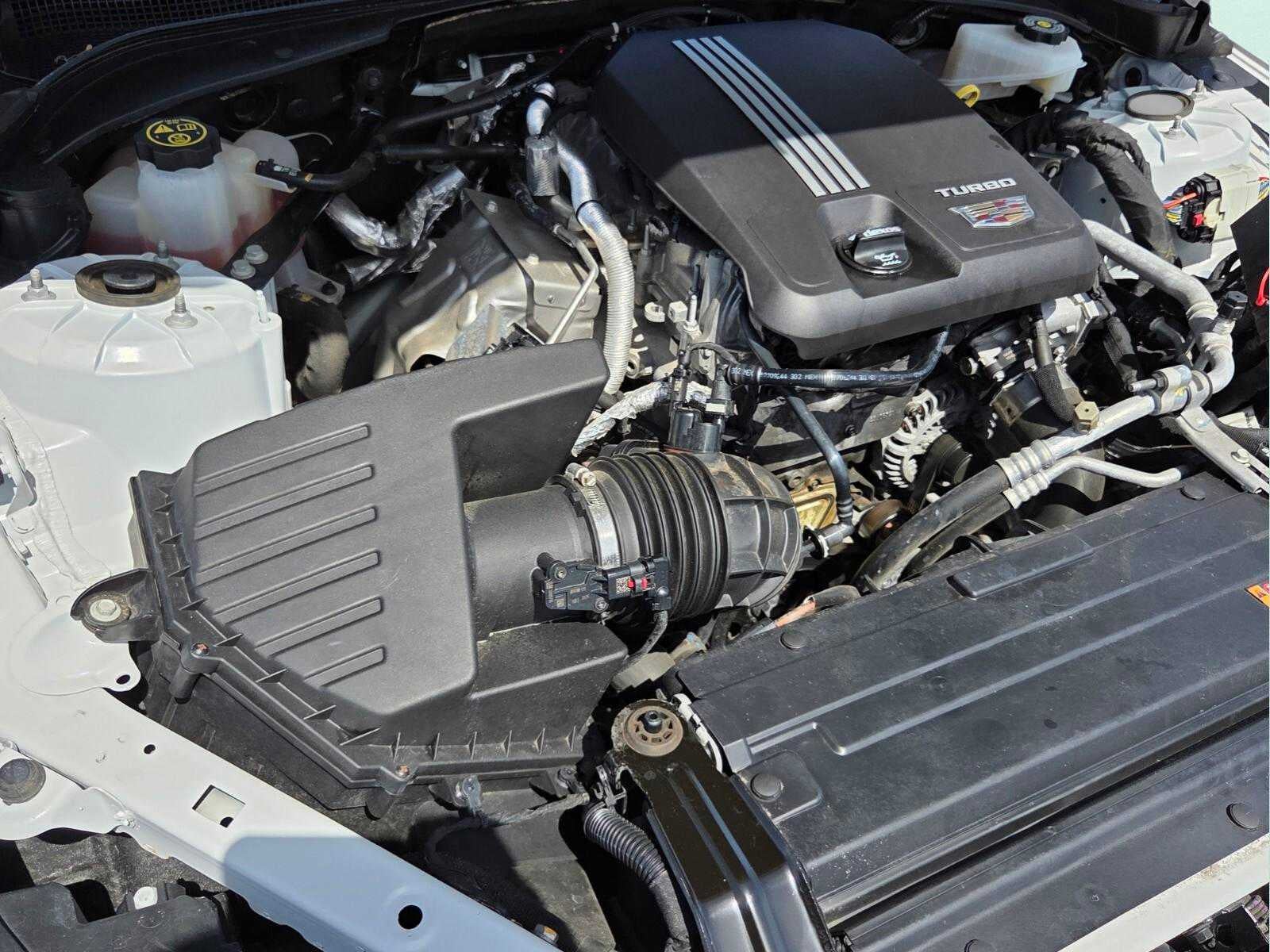 2023 Cadillac CT4 Luxury