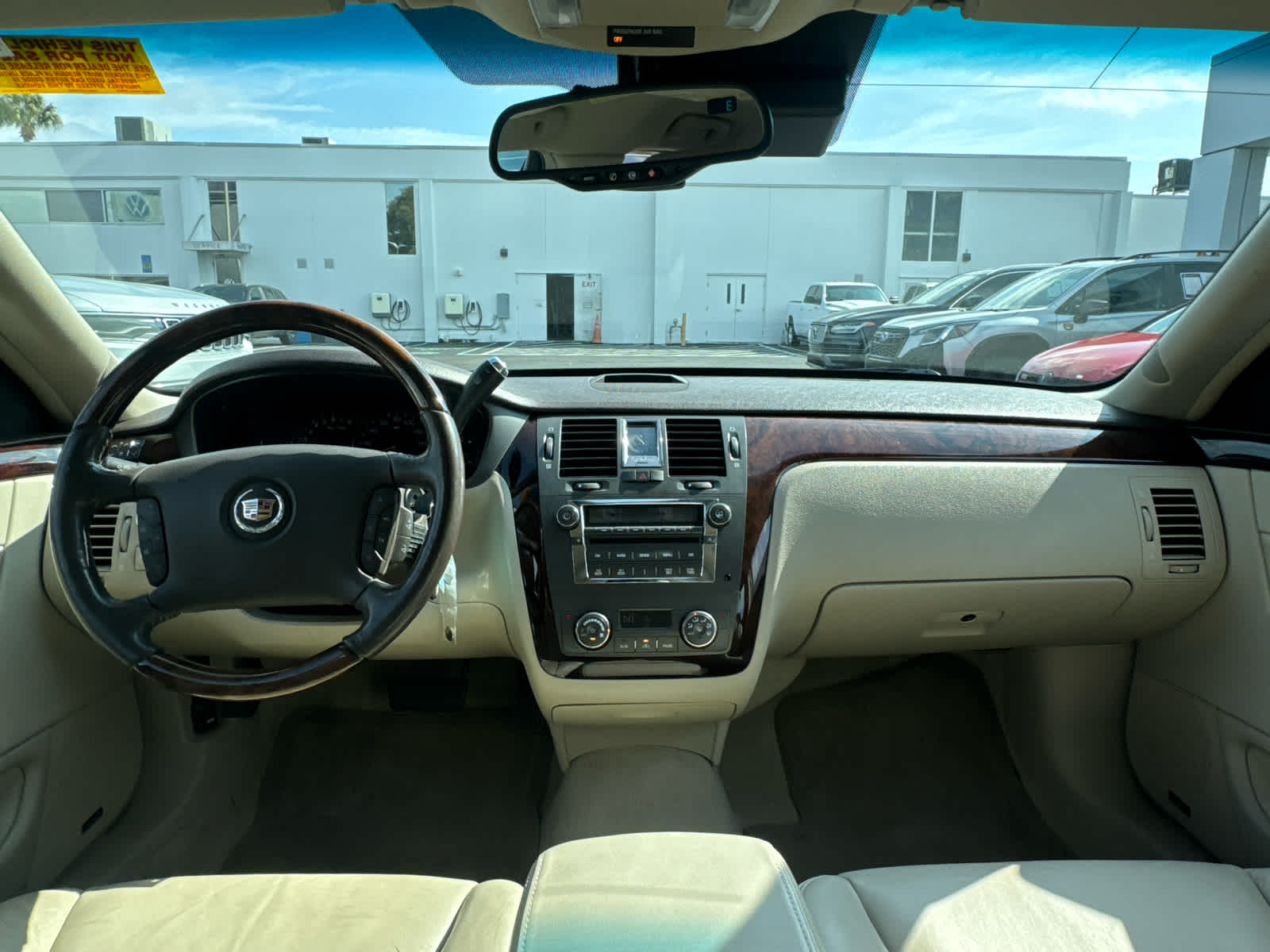 2008 Cadillac DTS w/1SD