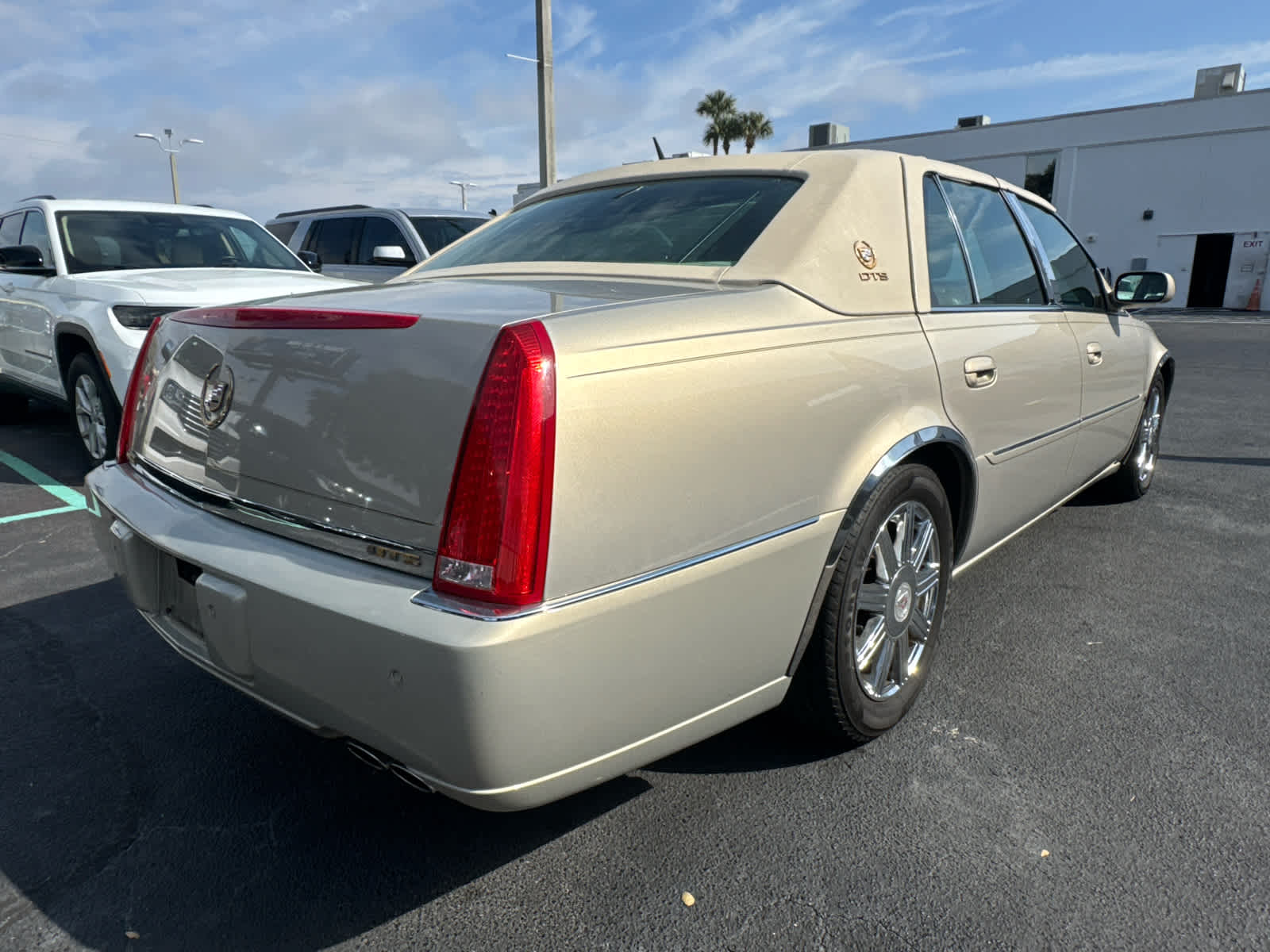 2008 Cadillac DTS w/1SD