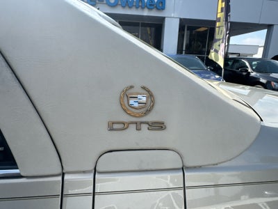 2008 Cadillac DTS w/1SD