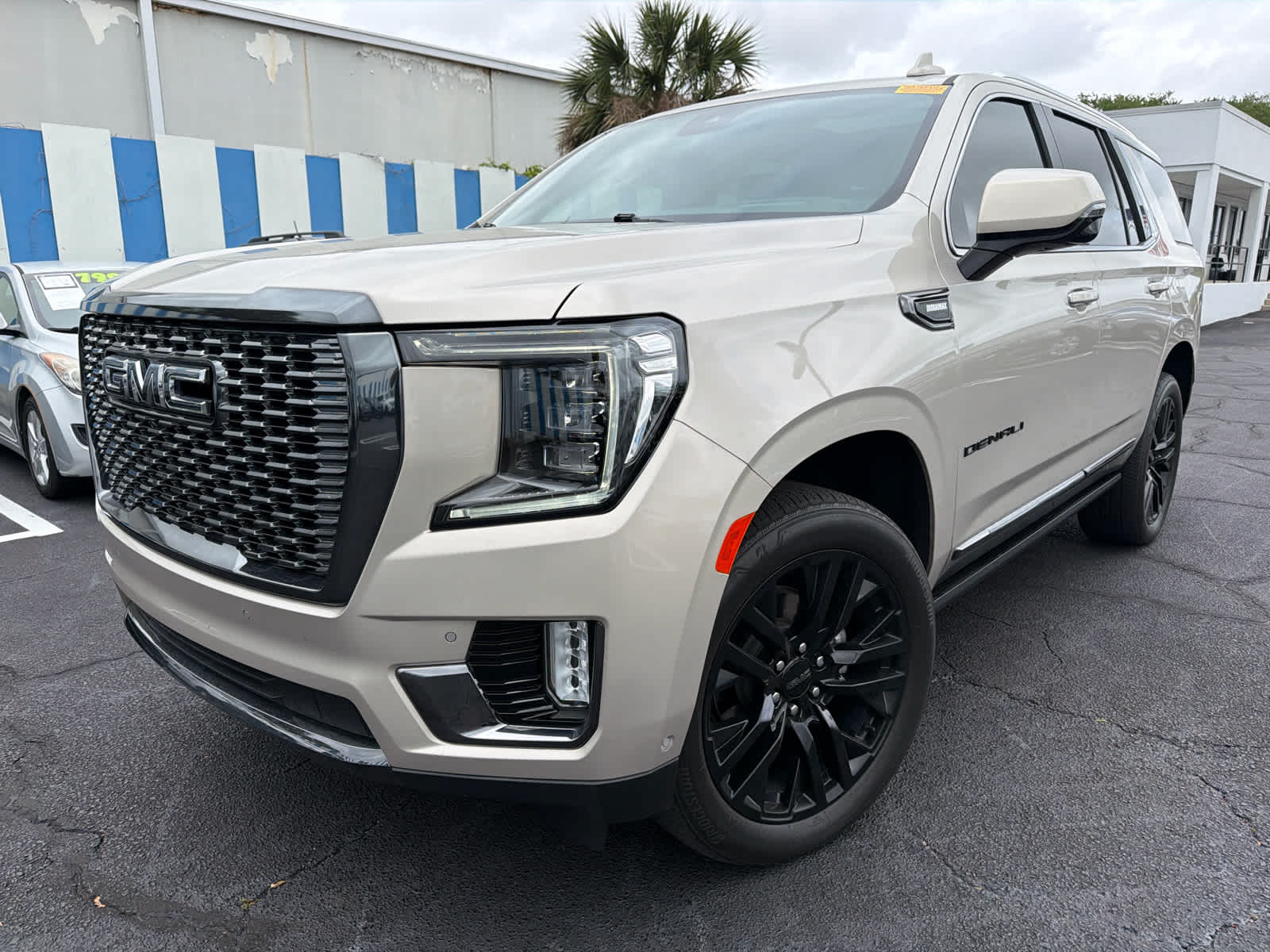 2024 GMC Yukon Denali Ultimate Denali Ultimate