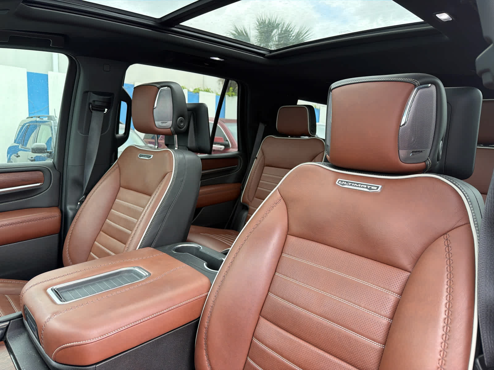 2024 GMC Yukon Denali Ultimate Denali Ultimate