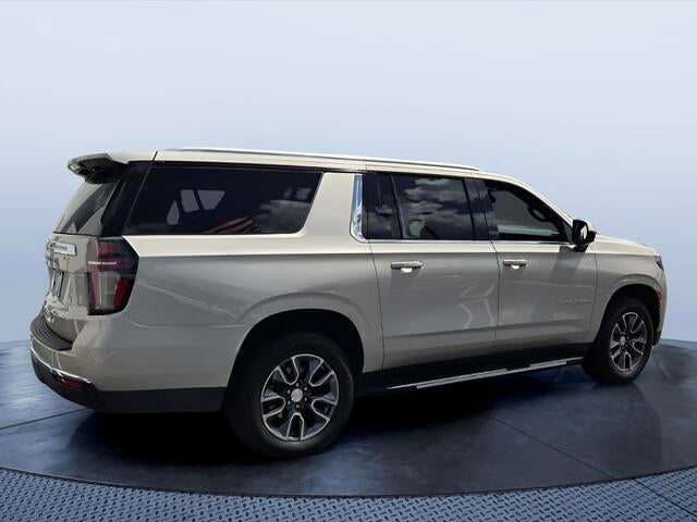 2023 Chevrolet Suburban LS