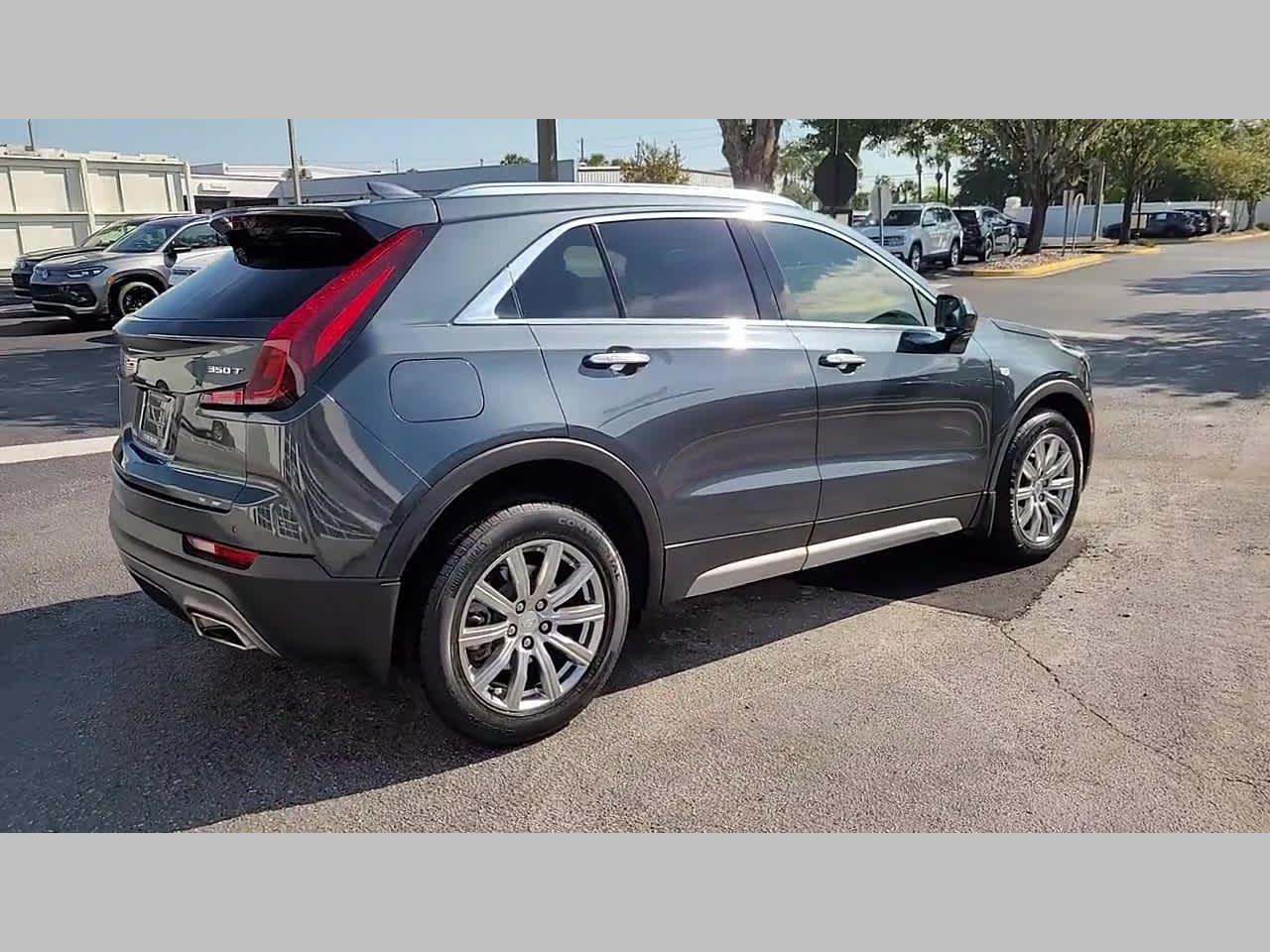 2020 Cadillac XT4 FWD Premium Luxury