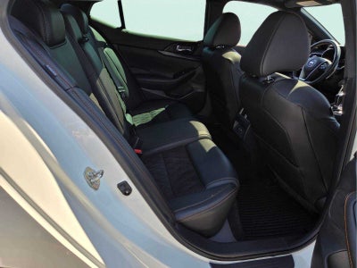 2019 Nissan Maxima SR