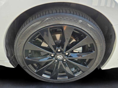 2019 Nissan Maxima SR