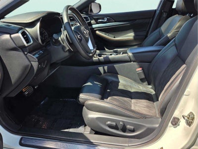 2019 Nissan Maxima SR