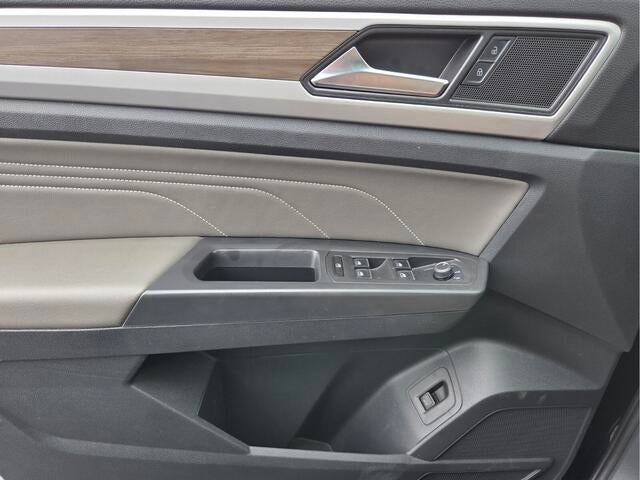 2023 Volkswagen Atlas 3.6L V6 SEL