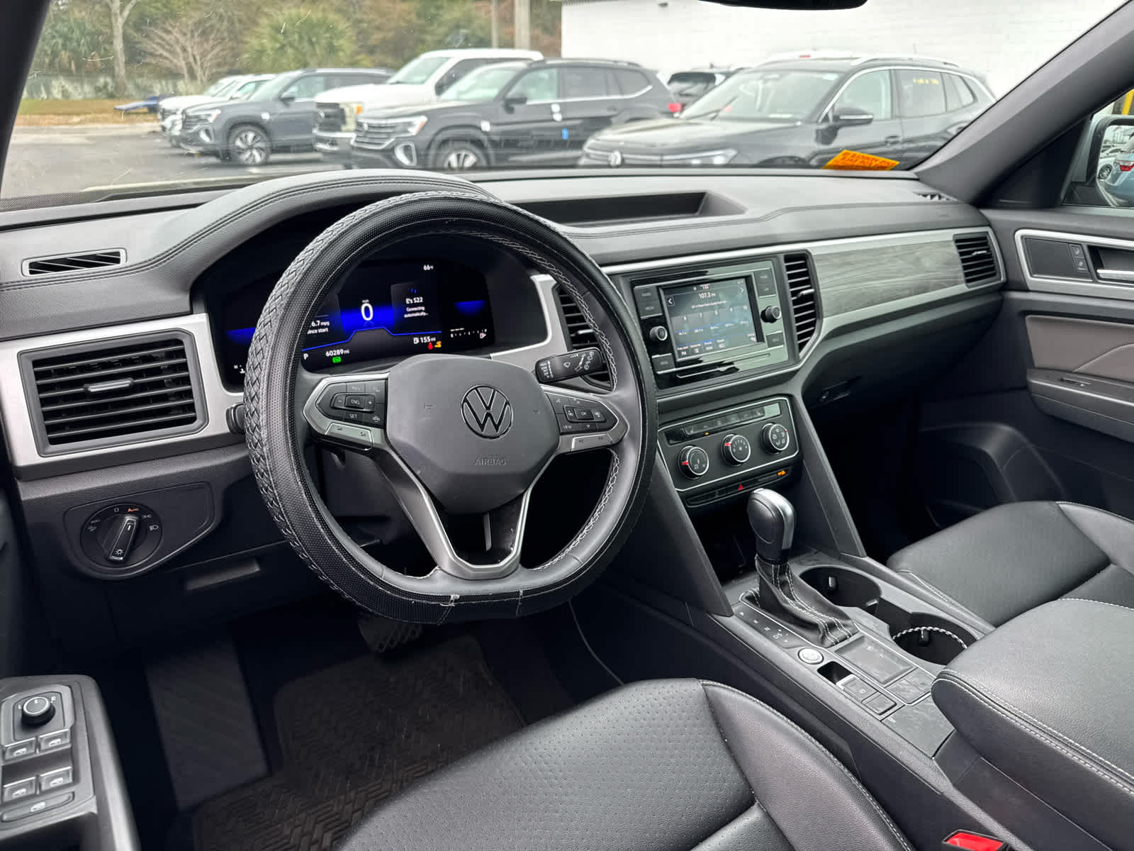 2022 Volkswagen Atlas Cross Sport 2.0T SE