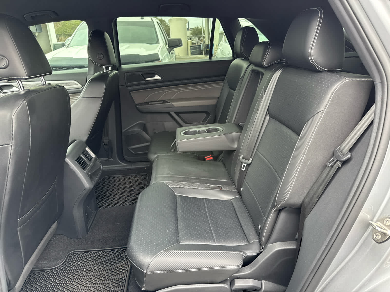 2022 Volkswagen Atlas Cross Sport 2.0T SE