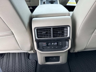 2025 Volkswagen Atlas 2.0T SE