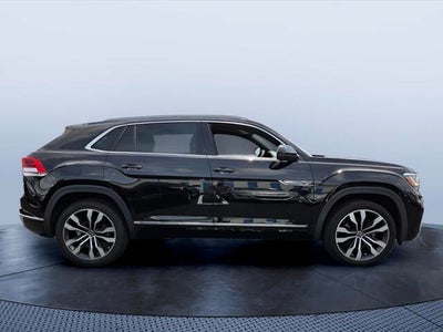 2022 Volkswagen Atlas Cross Sport 3.6L V6 SEL Premium R-Line
