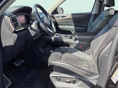 2024 Volkswagen Atlas 2.0T SEL Premium R-Line