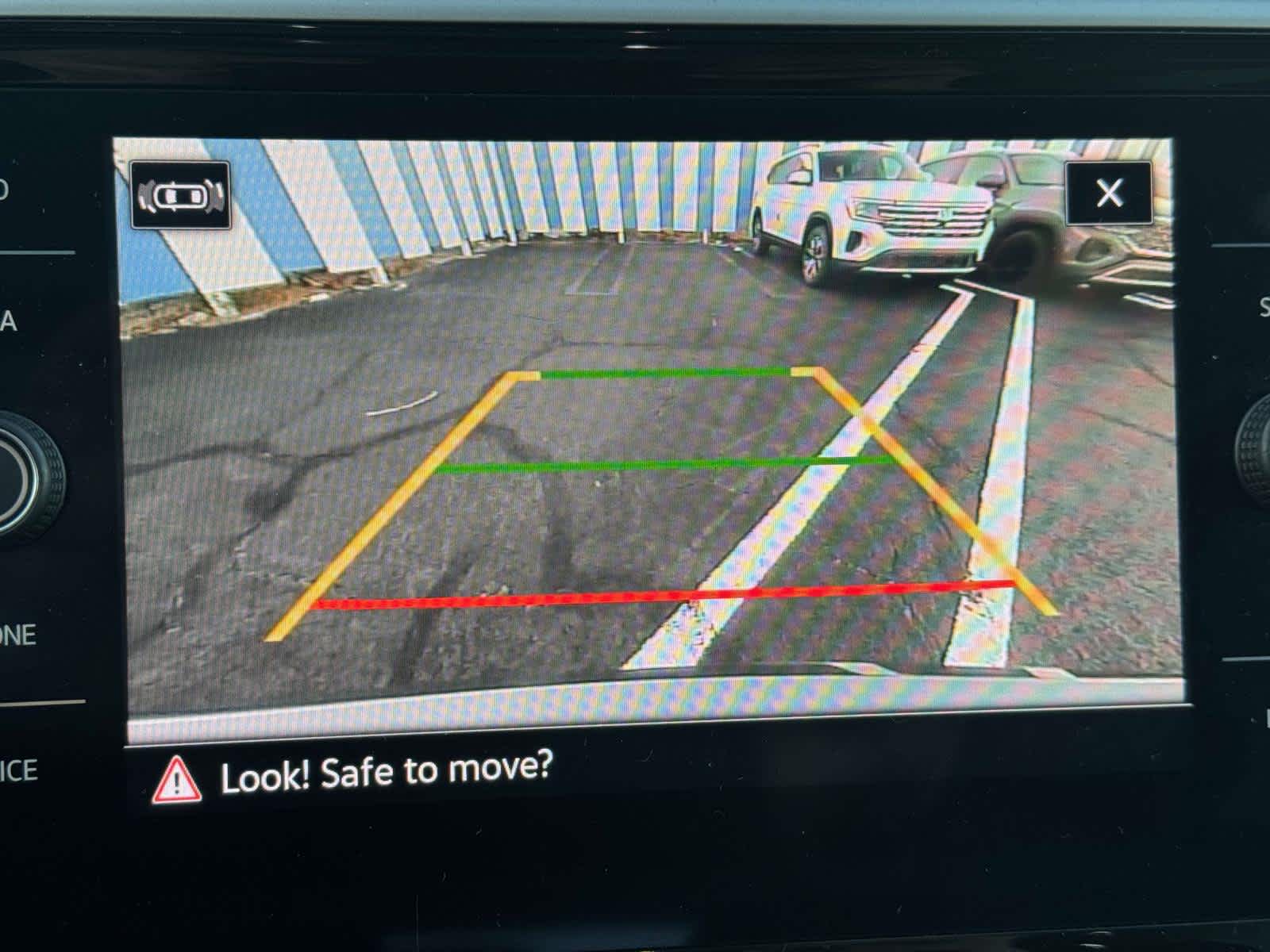 2023 Volkswagen Atlas 3.6L V6 SE w/Technology