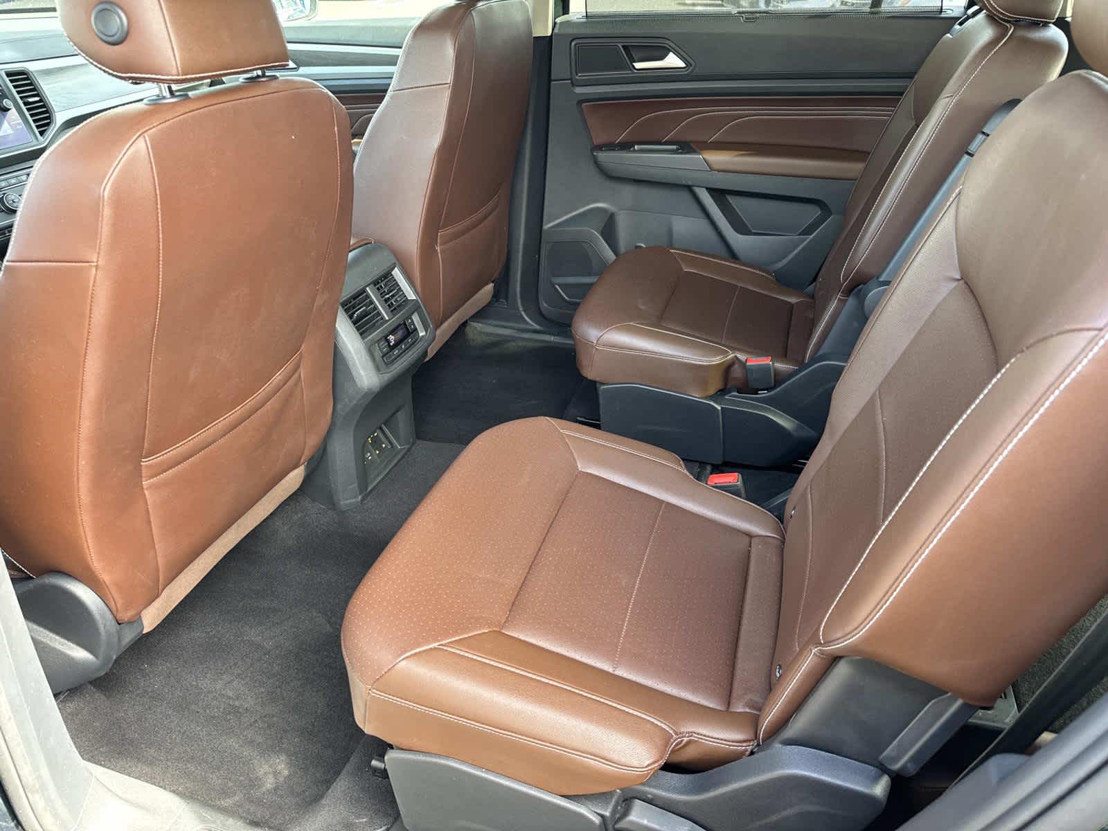 2021 Volkswagen Atlas 3.6L V6 SE w/Technology