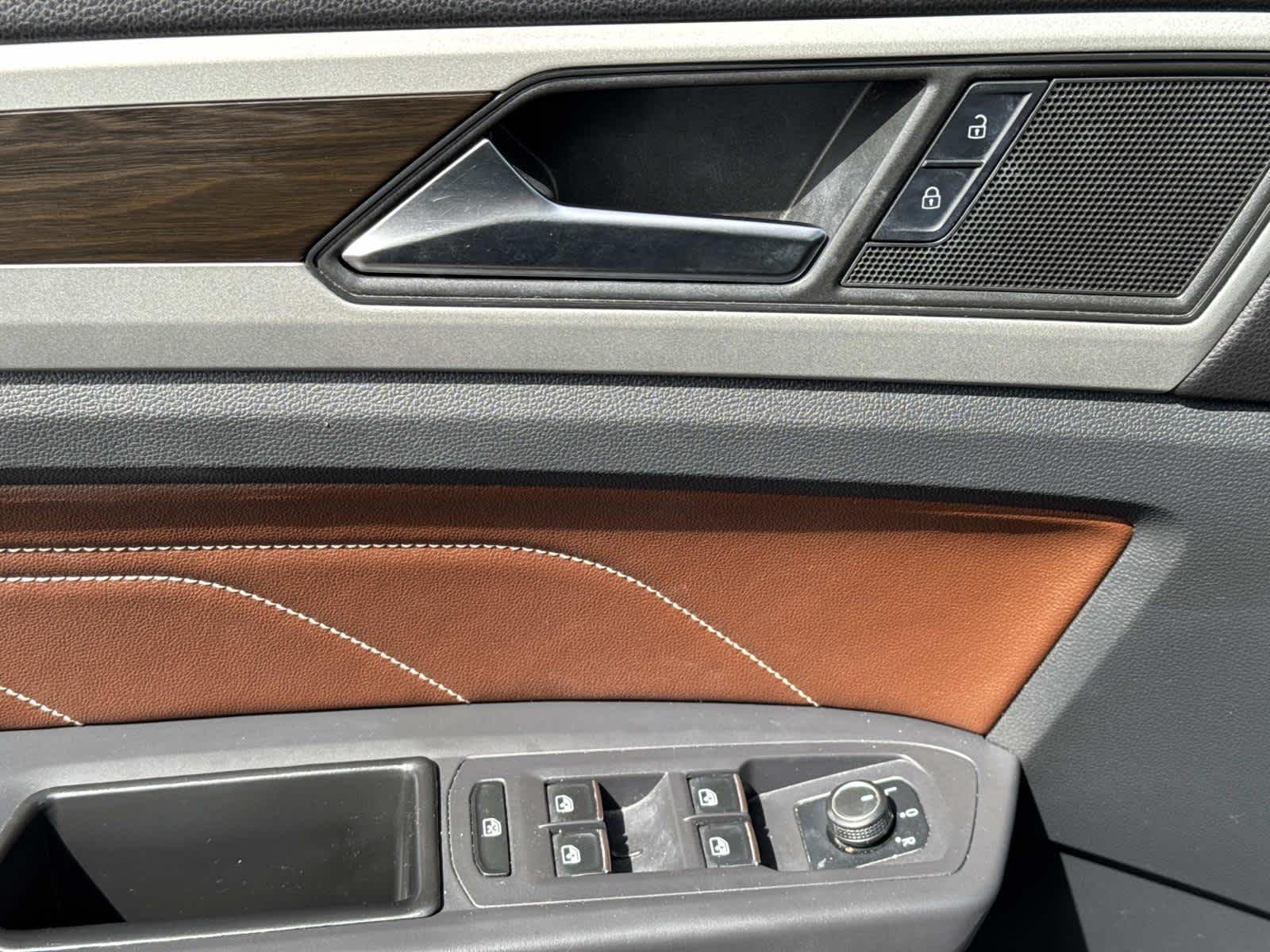 2021 Volkswagen Atlas 3.6L V6 SE w/Technology