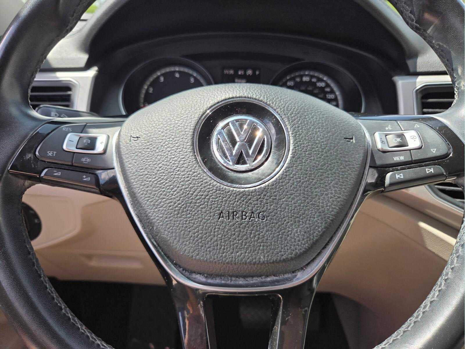 2019 Volkswagen Atlas 3.6L V6 SE w/Technology