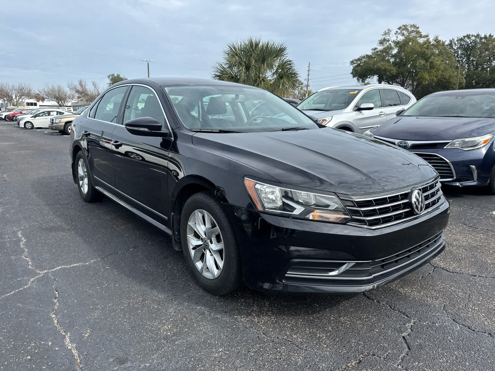 2017 Volkswagen Passat 1.8T S