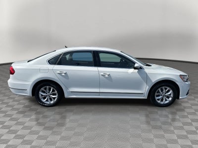 2016 Volkswagen Passat 1.8T S