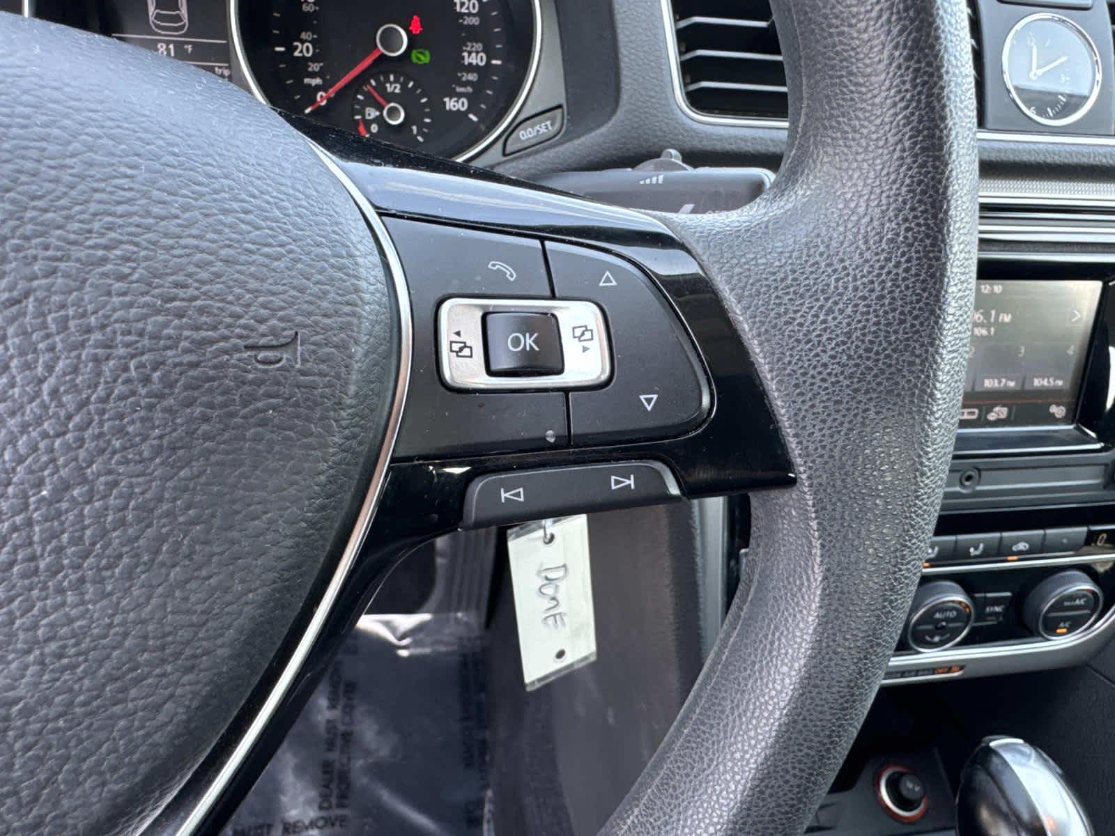 2016 Volkswagen Passat 1.8T S