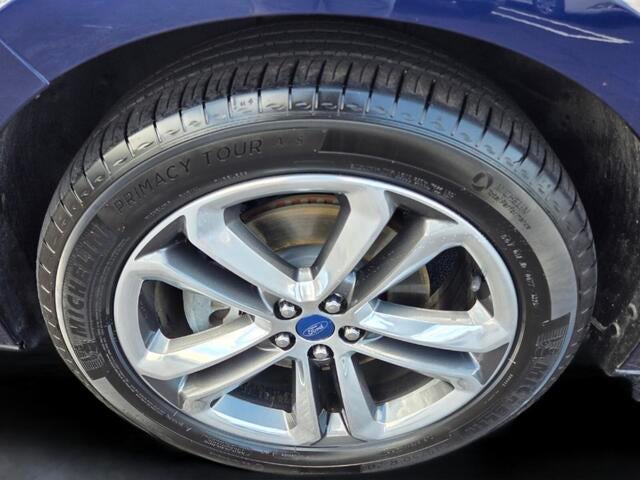 2016 Ford Edge Sport
