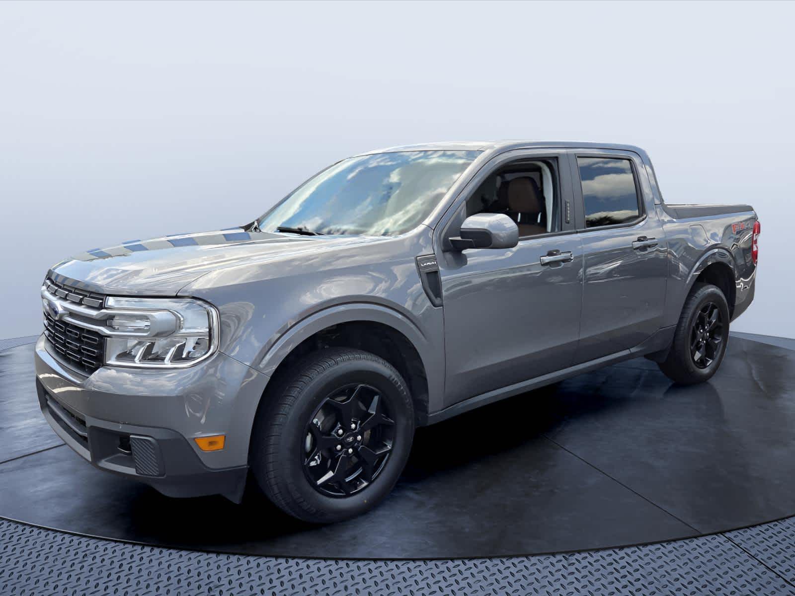 2023 Ford Maverick Lariat