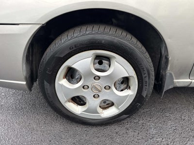 2004 Nissan Sentra Base