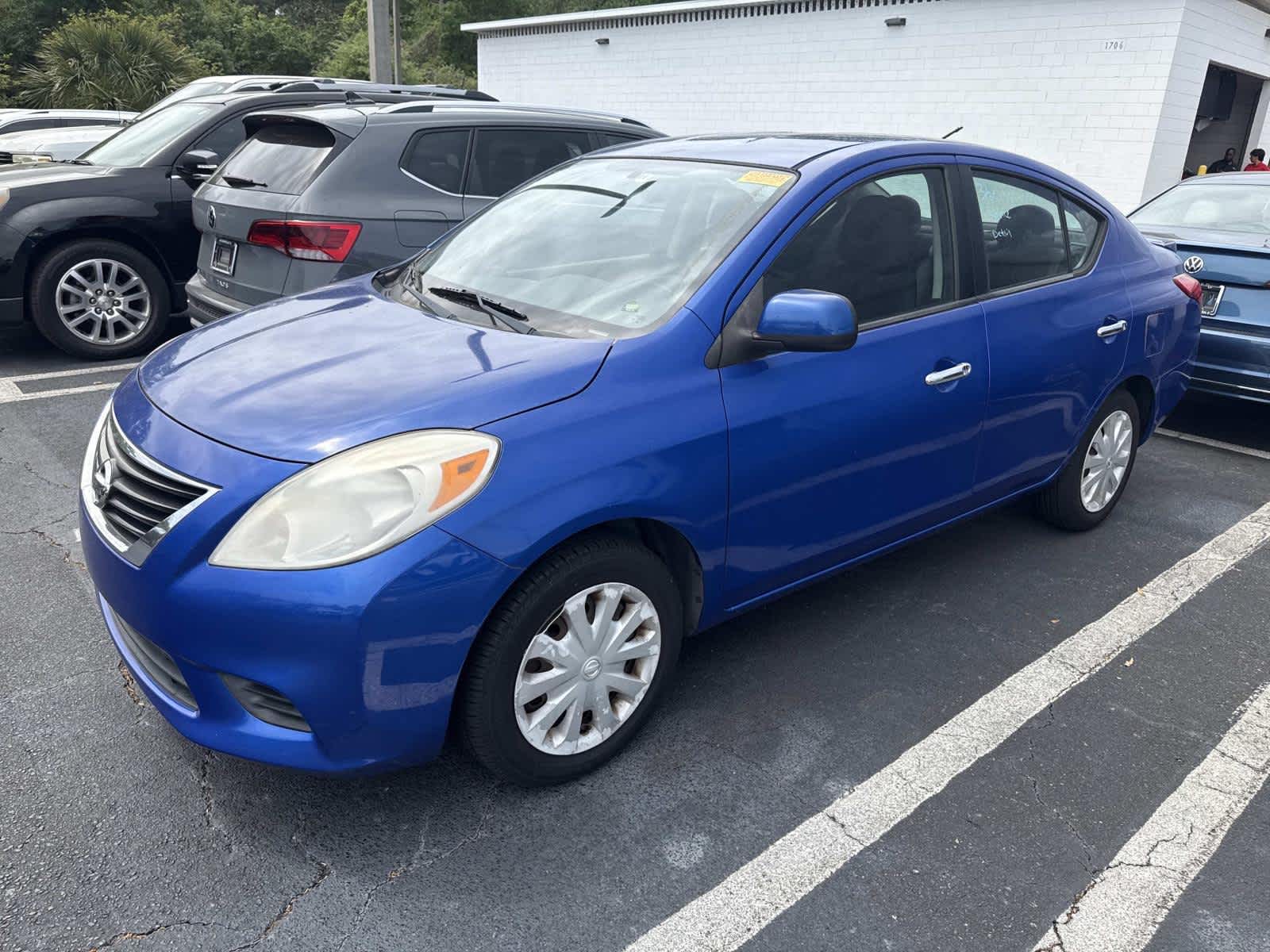 2013 Nissan Versa SV