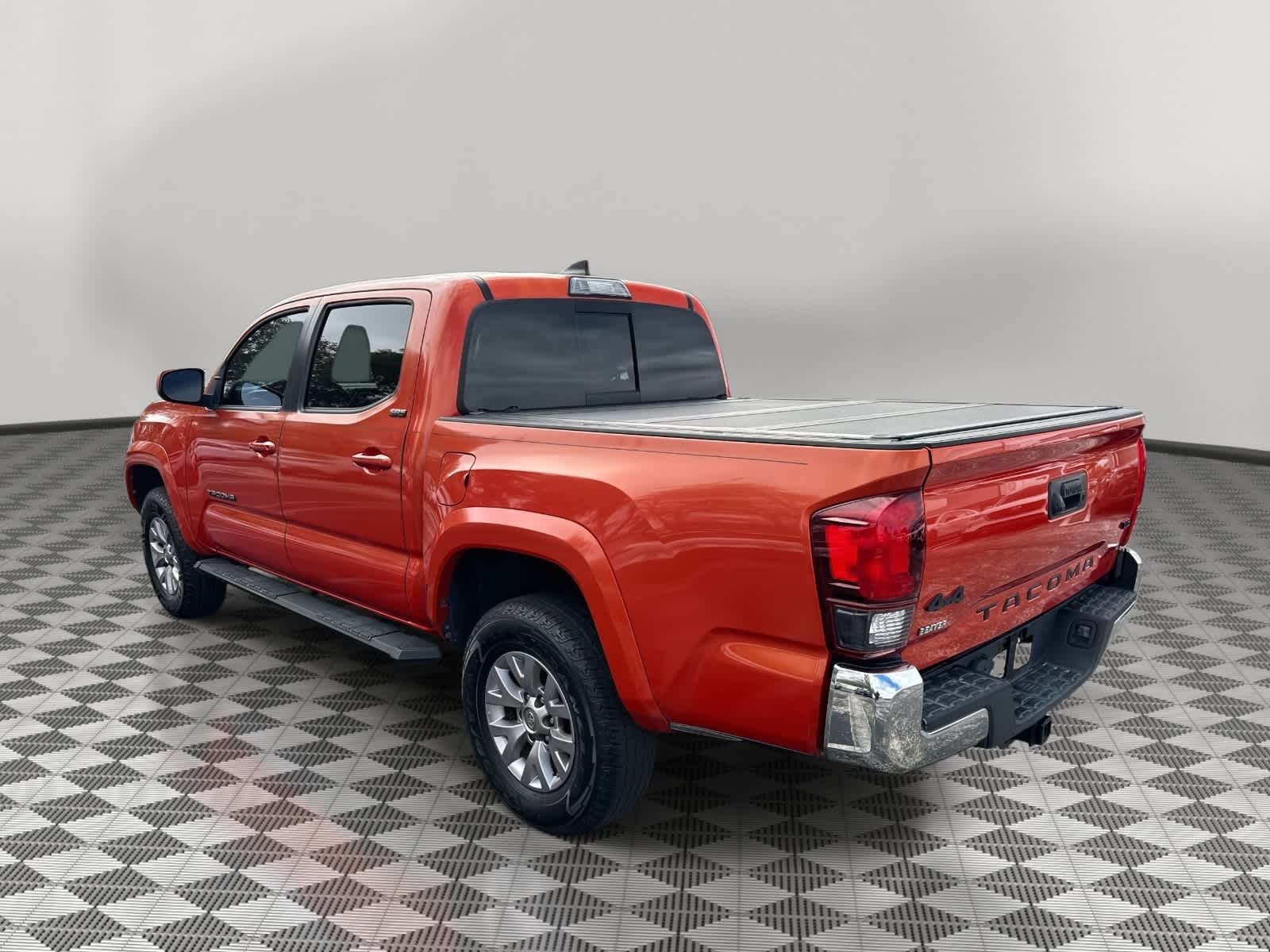 2018 Toyota Tacoma SR5