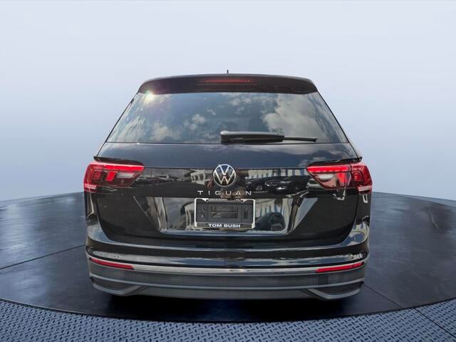 2022 Volkswagen Tiguan S