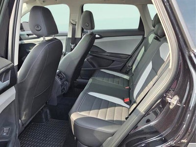 2024 Volkswagen Taos SEL
