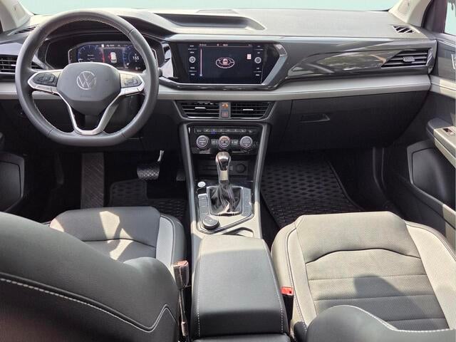 2024 Volkswagen Taos SEL