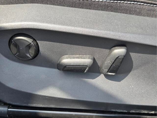 2024 Volkswagen Taos SEL