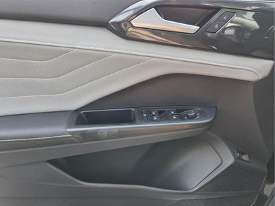 2024 Volkswagen Taos SEL