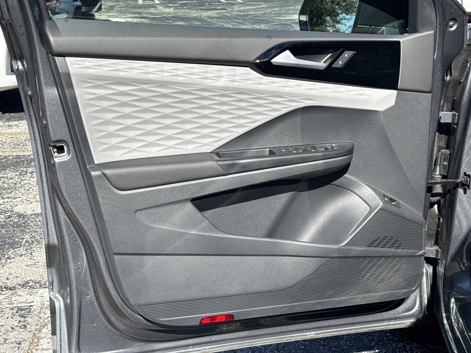 2023 Volkswagen Taos S