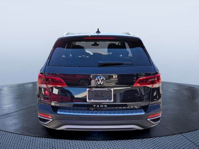 2023 Volkswagen Taos SE