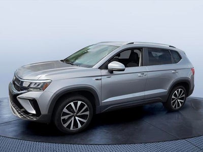 2023 Volkswagen Taos SE