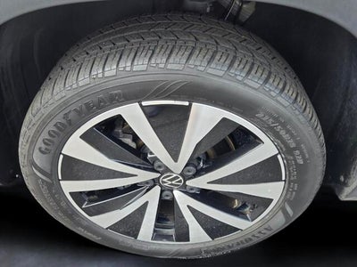 2023 Volkswagen Taos SE
