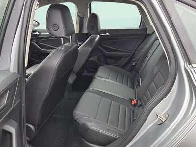 2022 Volkswagen Jetta SE