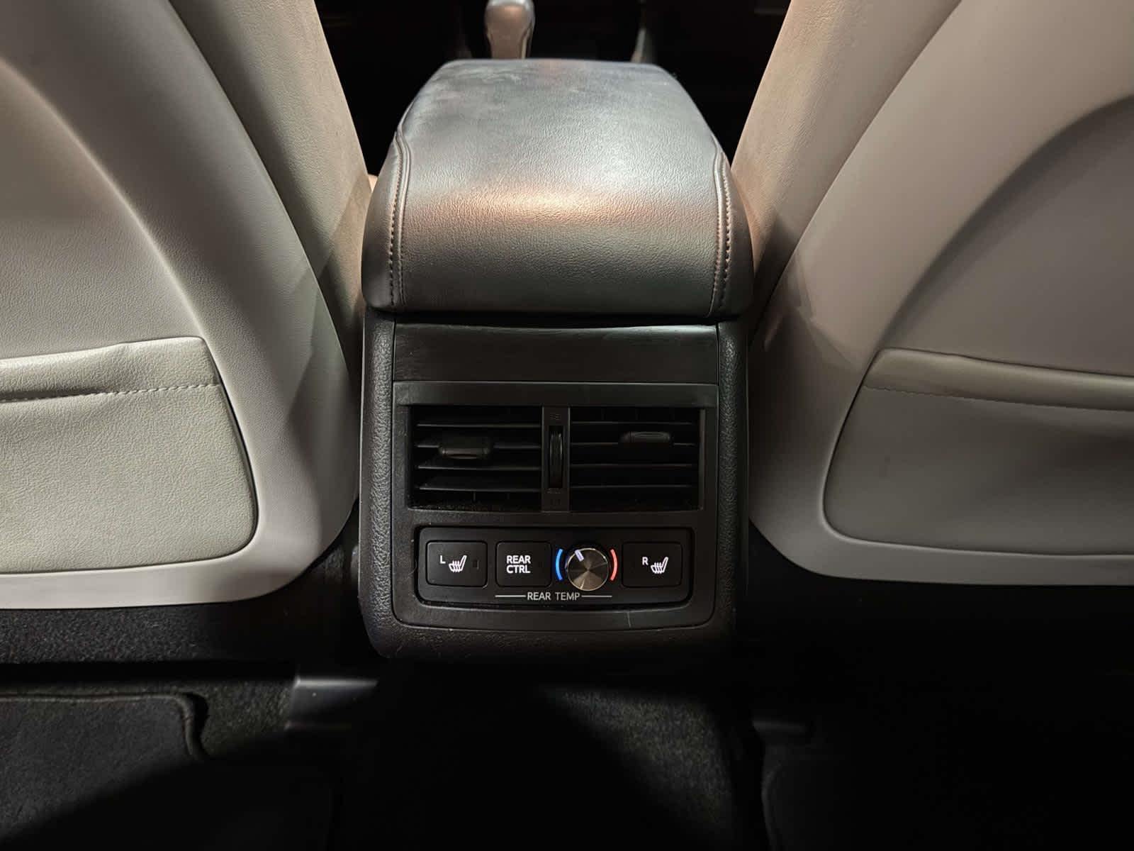 2017 Toyota Avalon Hybrid Limited