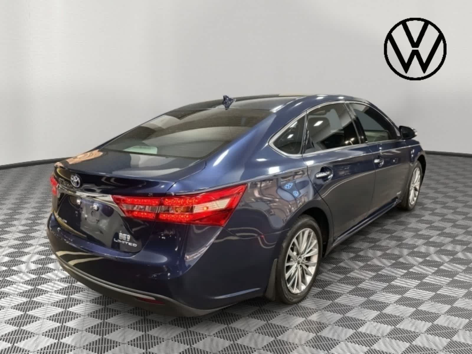 2017 Toyota Avalon Hybrid Limited