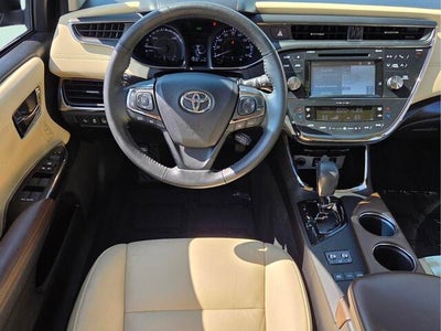 2018 Toyota Avalon Hybrid XLE Premium