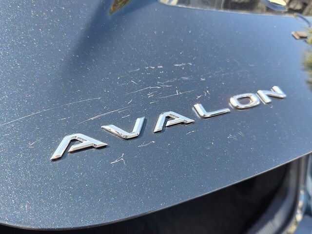 2018 Toyota Avalon Hybrid XLE Premium