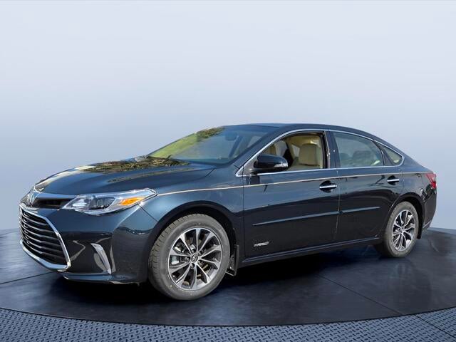 2018 Toyota Avalon Hybrid XLE Premium