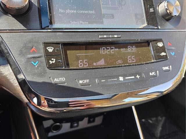 2018 Toyota Avalon Hybrid XLE Premium