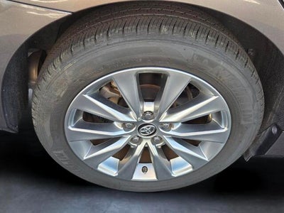 2016 Toyota Camry XLE