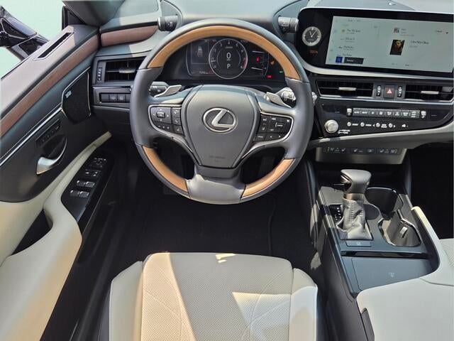 2025 Lexus ES 350 Ultra Luxury