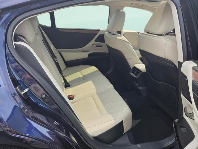 2025 Lexus ES 350 Ultra Luxury
