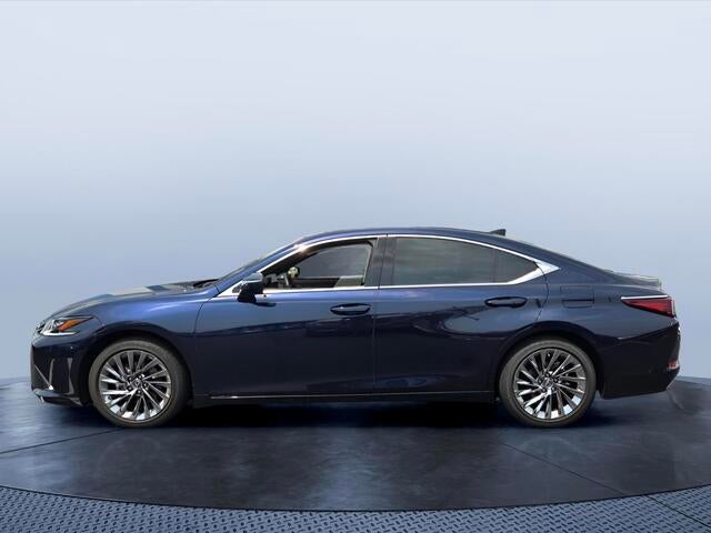 2025 Lexus ES 350 Ultra Luxury